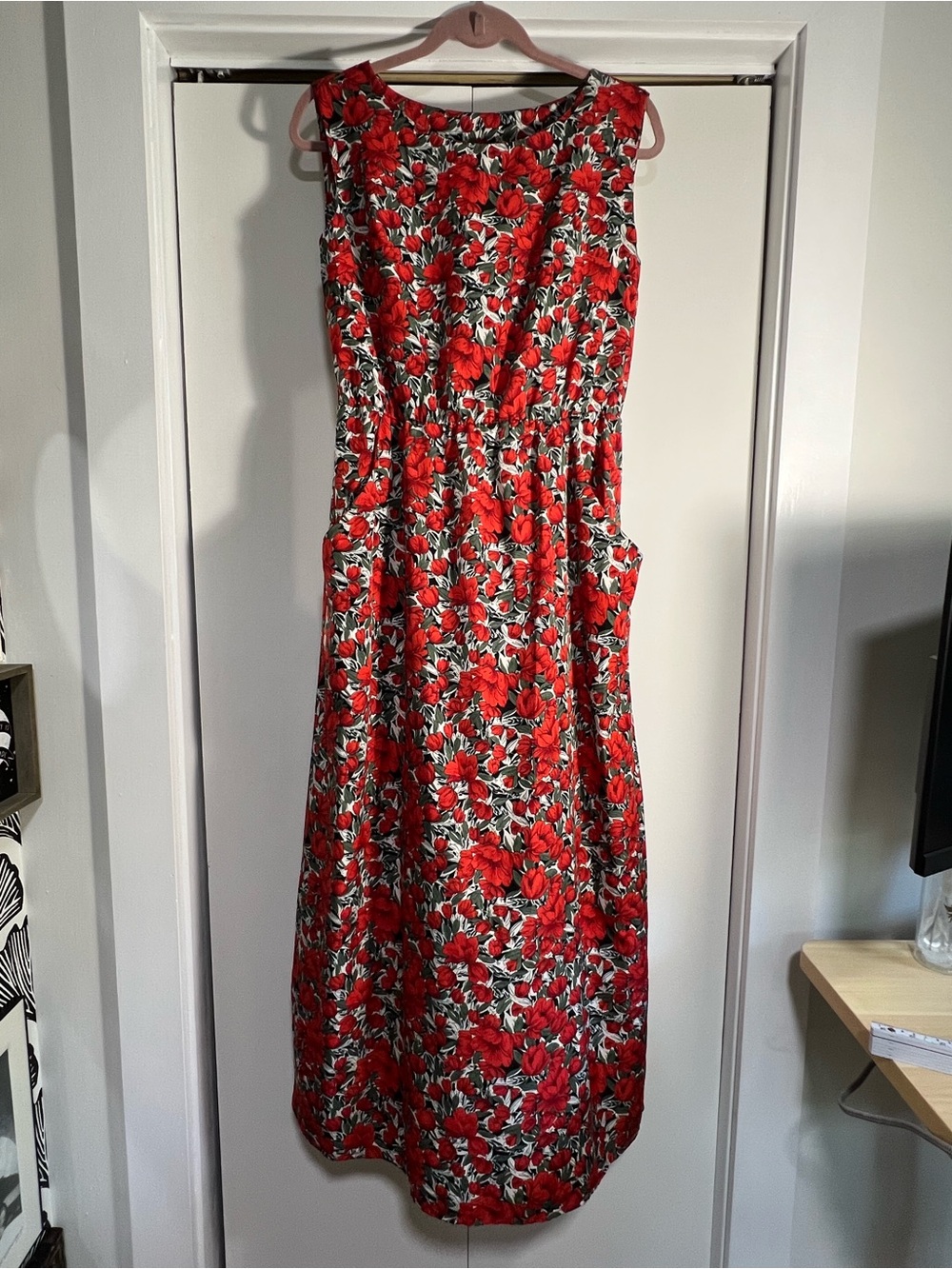 Large Red Botanical Floral Maxi Dress with Pockets L